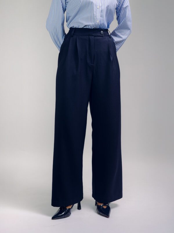 NAVY BLUE FEMME PANT