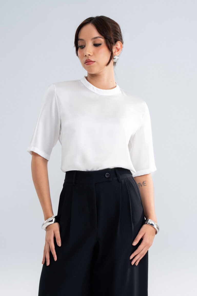 Página de Inicio 42 Lady D Silk Tee